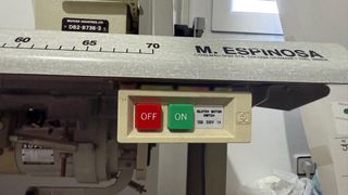 Máquina de coser industrial Brother