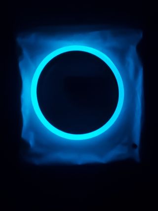 Nastro adesivo fluorescente al buio