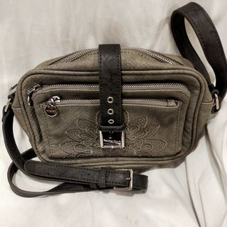 Bandolera Desigual Gris