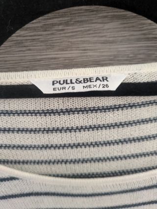 Camisa Pull&Bear Listrada Branca e Azul