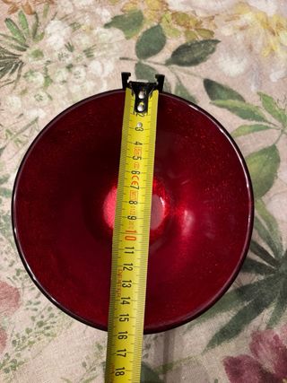 Ciotolina rossa in vetro