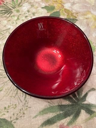 Ciotolina rossa in vetro