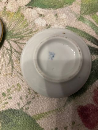 Scatolina in ceramica fiore