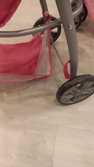 Carrito de bebé niña