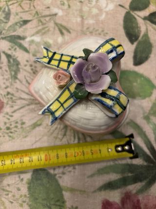 Scatola cuore con coperchio in ceramica