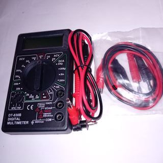 Polimetro digitale DT-830B con cavi