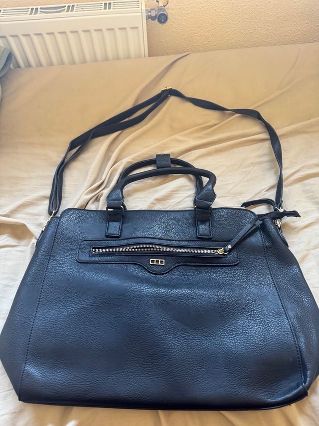 Bolso bandolera negro para portátil