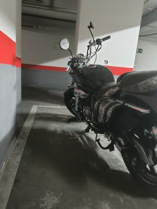 Moto Custom Hyosung Aquila 125