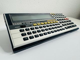 Casio FX-850P Personal Computer 1987