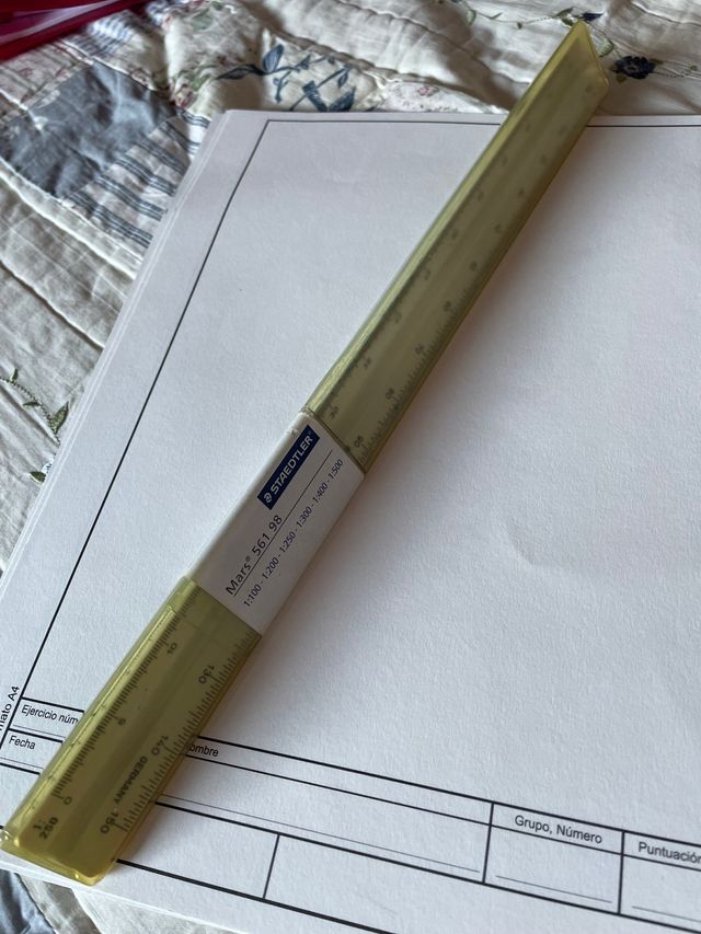 Escalímetro Staedtler Mars 561 98