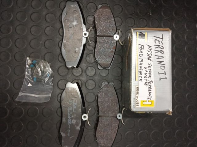 Pastillas de freno Nissan Terrano II