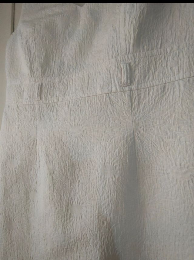 Vestido blanco CLOCHE bordado flores