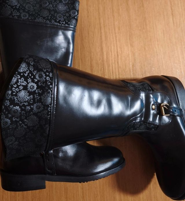 Botas altas niña talla 28