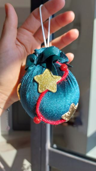 Palla di Natale artigianale verde e oro