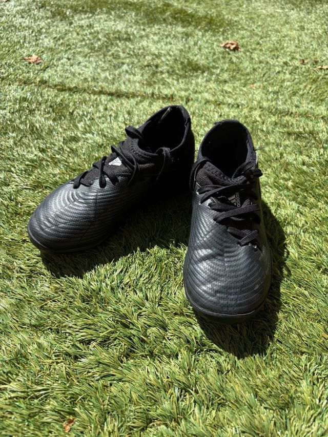 Botas de fútbol Adidas Predator Talla 29