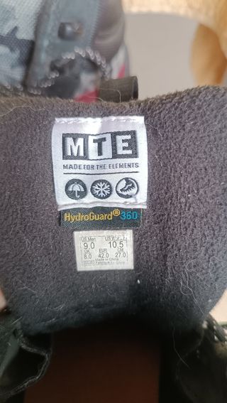 Bota Vans Ultrarange Exo MTE Negra