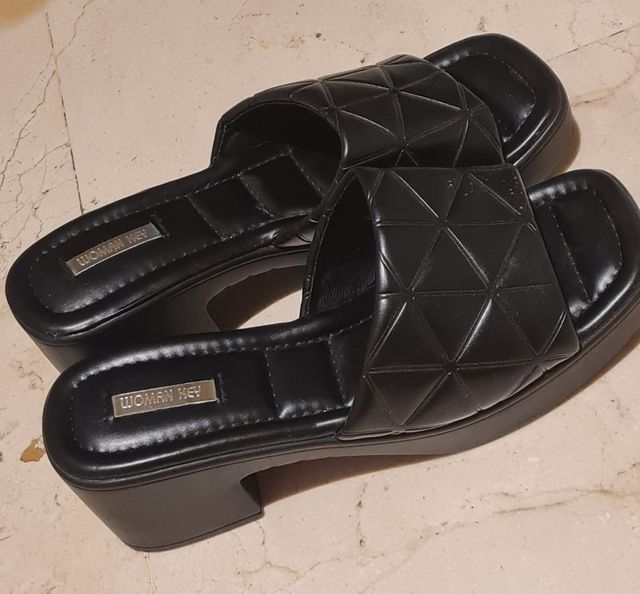 Sandalias de plataforma negras