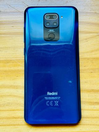 Xiaomi Redmi Note 9 3 GB/64 GB.