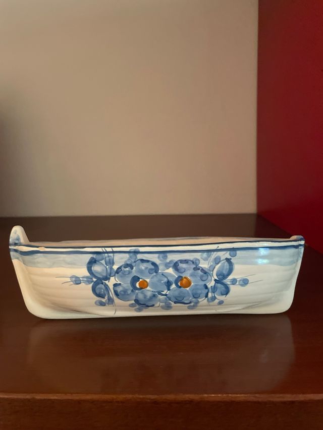Barchetta ceramica Caltagirone decorata a mano