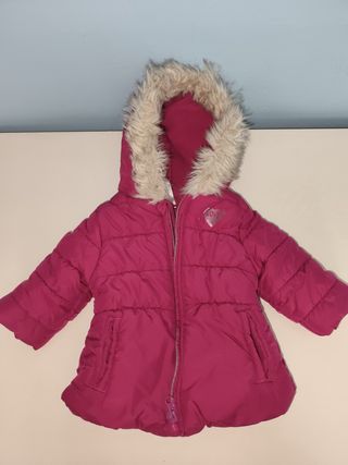 Chaquetón niña talla 6-9 meses,por 3€