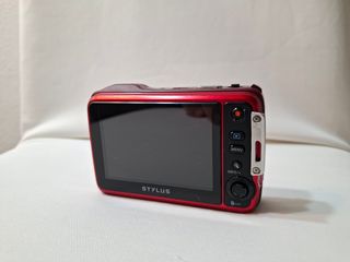 Olympus Tough TG-630 Fotocamera Rossa