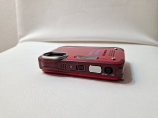 Olympus Tough TG-630 Fotocamera Rossa