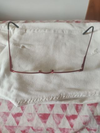 Armação Vogue Vermelha