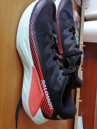 Salomon scarpette nere
Active shassis