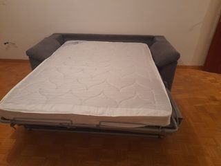 Sofá Cama Gris y Multicolor