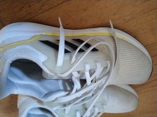 Scarpe Adidas bianche come nuove
