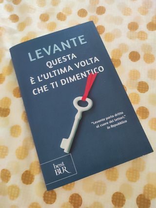 SE NON TI VEDO NON ESISTI
QUESTA È L'ULTIMA VOLTA