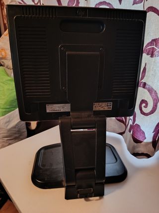 Monitor HP 1740 Plata/Negro