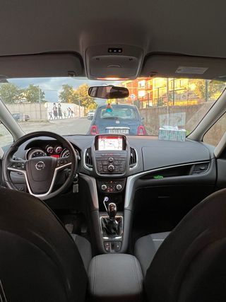 Opel Zafira Life 2016