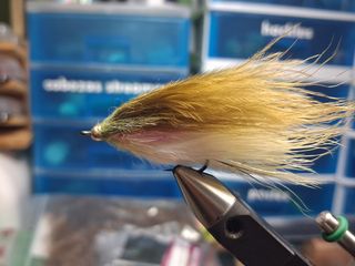 Moscas y Streamers para Pesca
