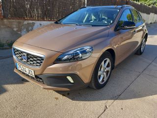 Volvo V40 D3 Cross Country Automático