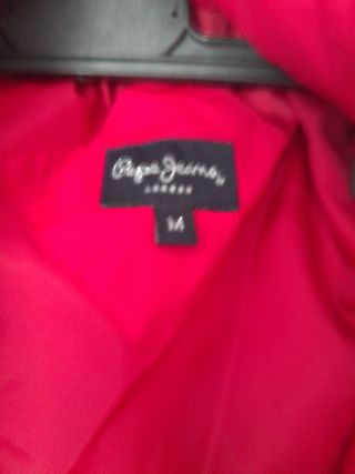 Chaleco acolchado mujer con gorro