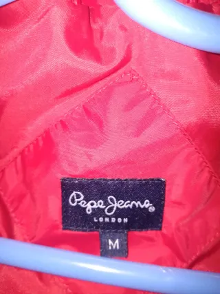 Chaleco acolchado mujer con gorro