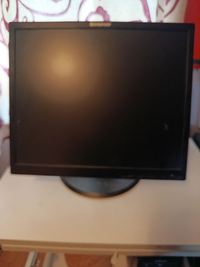 Monitor Lenovo Negro