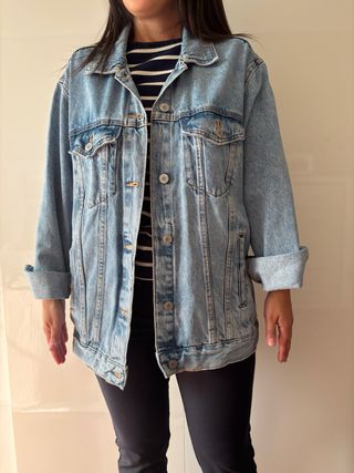 Cazadora vaquera oversize Pull&Bear