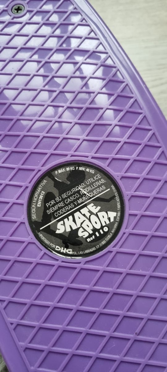 Patinete morado