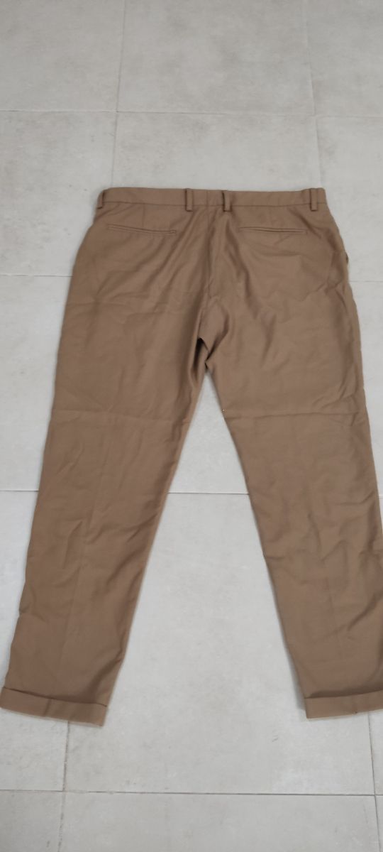 Pantalón Zara Talla 46 Marrón