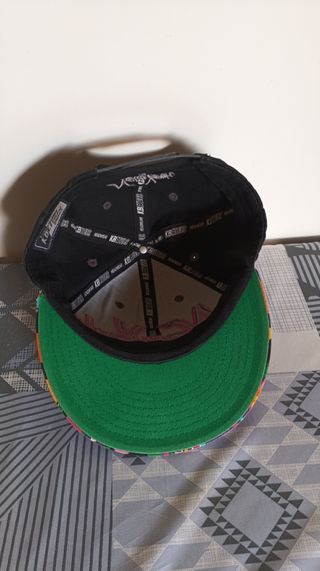 Gorra plana New York multicolor