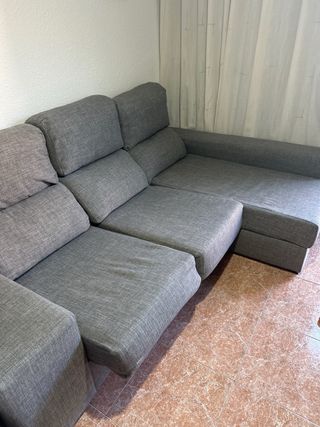 Sofá modular gris 3 plazas con dos butacas