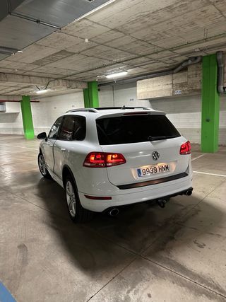 Volkswagen Touareg 2014