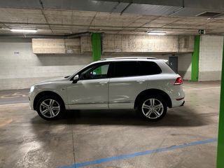 Volkswagen Touareg 2014