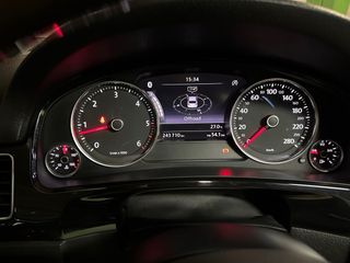 Volkswagen Touareg 2014