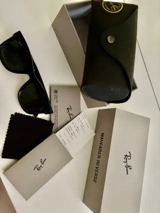 Ray-Ban Reverse Negras