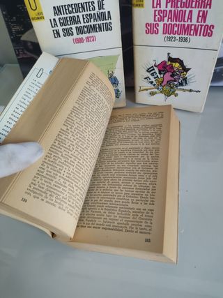 Lote 3 libros La guerra de España en sus documento