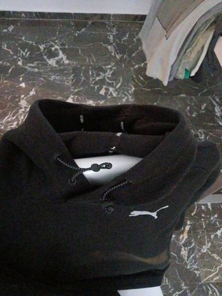 Sudadera Puma Negra Gruesa con Capucha
