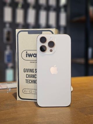 IPHONE 16 PRO 256GB DESERT 100% BATTERIA